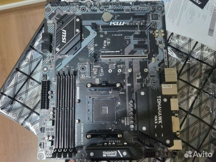 Материнская плата MSI am4 b450 tomahawk max