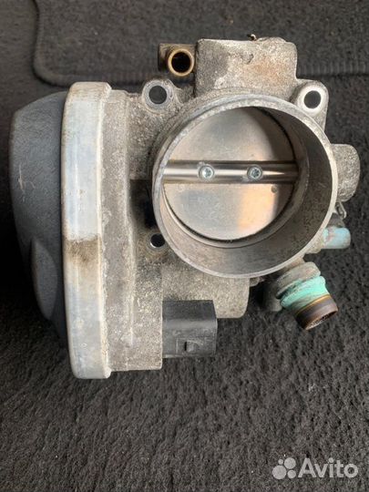 Дроссельная заслонка Opel Vectra C Z18XER 2010