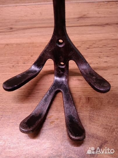 Крючок настенный винтаж