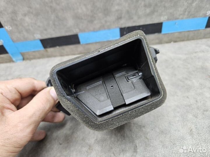 Дефлектор воздуховода Hyundai I30 1.4 G4FA 2013