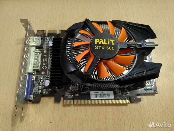 Видеокарта GTX 560 артефачит