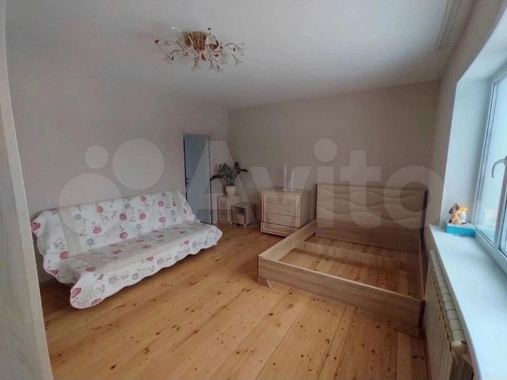 Дом 176,6 м² на участке 24,7 сот.