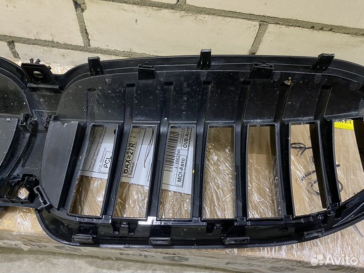 Решетка радиатора BMW G20