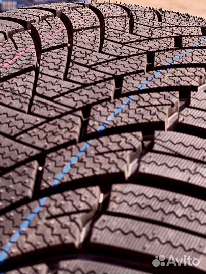 iLink SnowGripper I 255/40 R20 123T