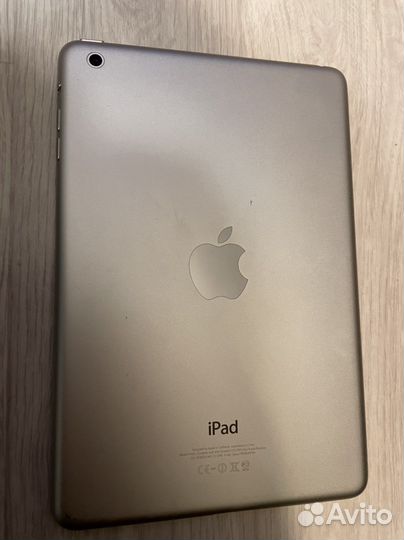 iPad mini 1 16gb белый