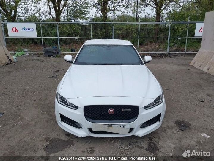 Турбокомпрессор Jaguar Xe X760 204DT 2016