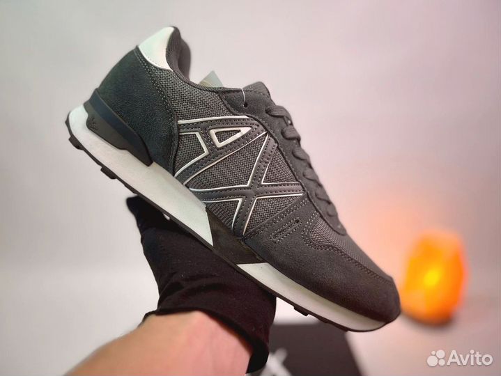 Кроссовки Armani