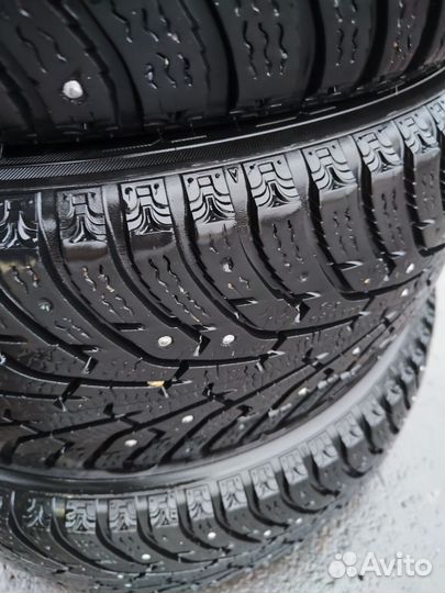 Maxxis Premitra Ice Nord NP5 215/55 R17 98T