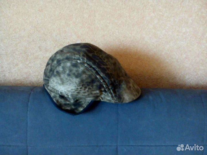 Кепки женские зимние