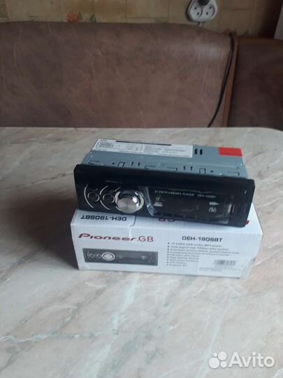 Магнитола Pioneer. Новая