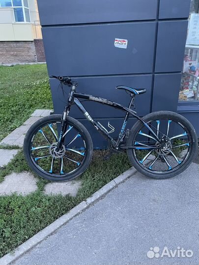 Велосипед взрослый BMW