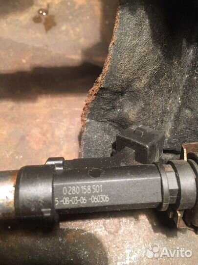 Топливная рампа Opel Corsa D