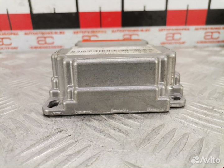 Подушка безопасности Audi A8 D3/4E рест. 2007