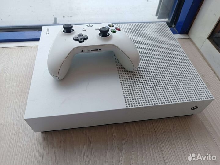 Xbox One s 1tb