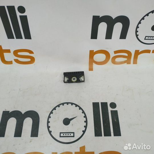 Усилитель антенны Audi Q3 8U 2013