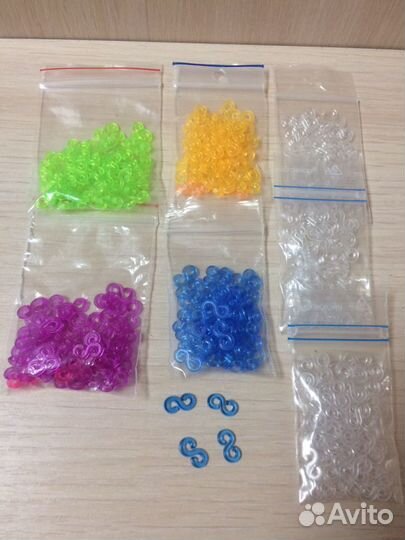 Клипсы, крючки и станки для плетения браслетов