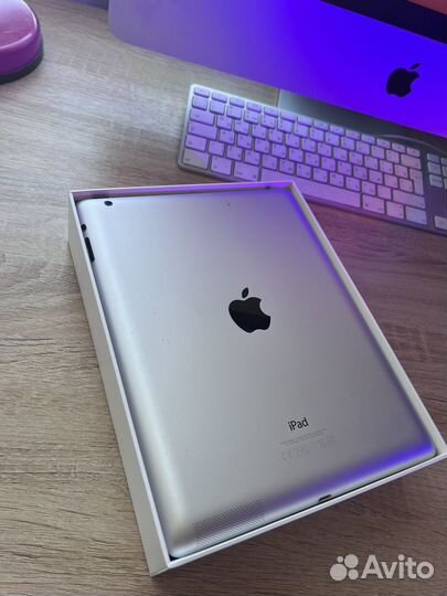 iPad 4 (2012)