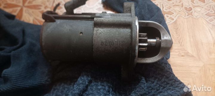 Продам стартер киа Рио 3,солярис на 9 зубьев