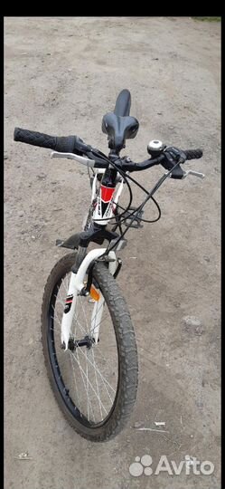 Велосипед с алюминиевой рамой 24