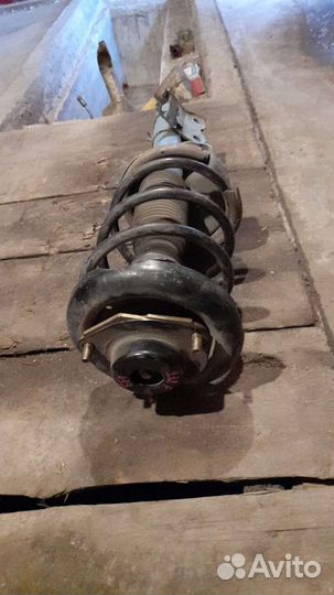 Стойка в сборе на максима а33