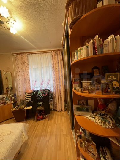 4-к. квартира, 89 м², 1/5 эт.