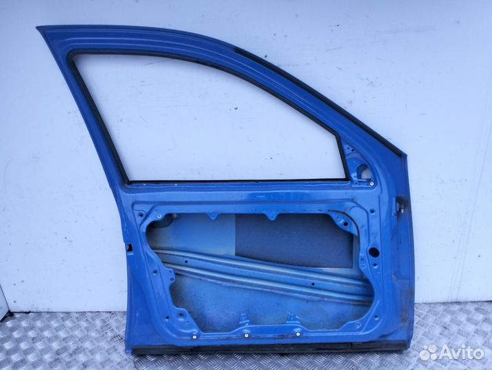 Дверь боковая передняя левая Volkswagen Golf 4