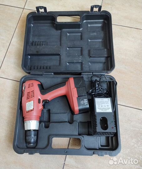 Шуруповерт Иола 18 В