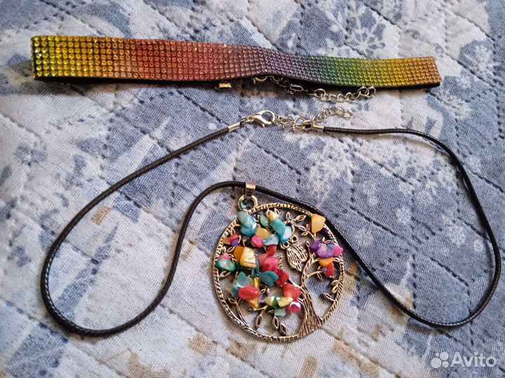 Украшение на шею