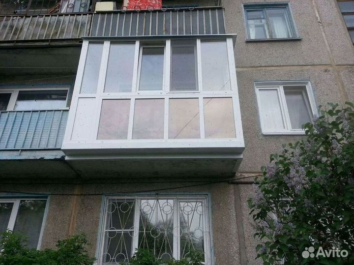 Пластиковый балкон под ключ
