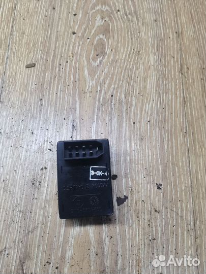 Chevrolet niva блок управления зеркалами