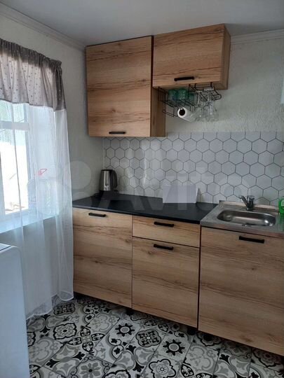 Дом 30 м² на участке 3 сот.