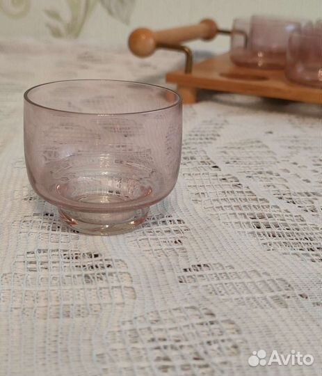 Стопки 12 шт. из марганц-го стекла СССР на подносе