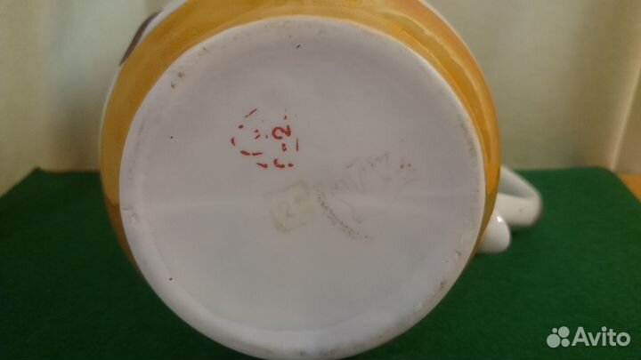 Кружка фарфоровая