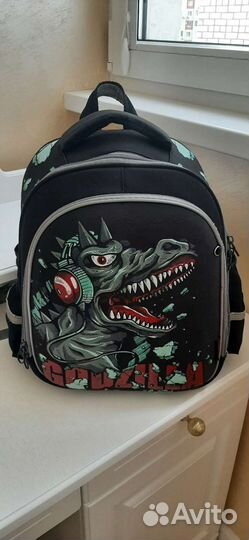 Школьный рюкзак grizzly