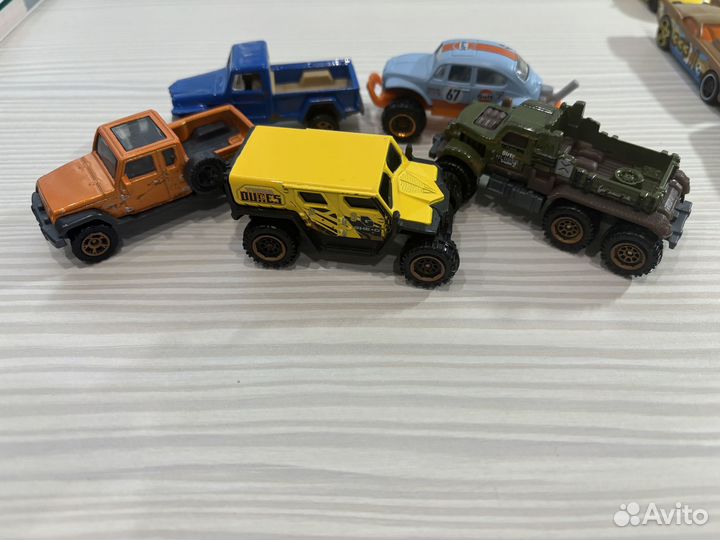 Набор машинок