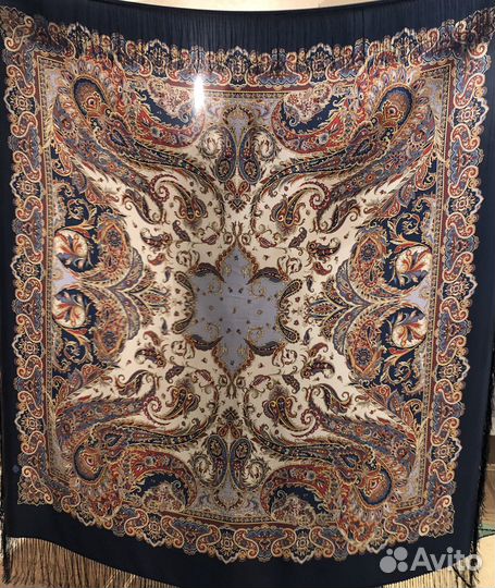 Платок павловопосадский шелковый