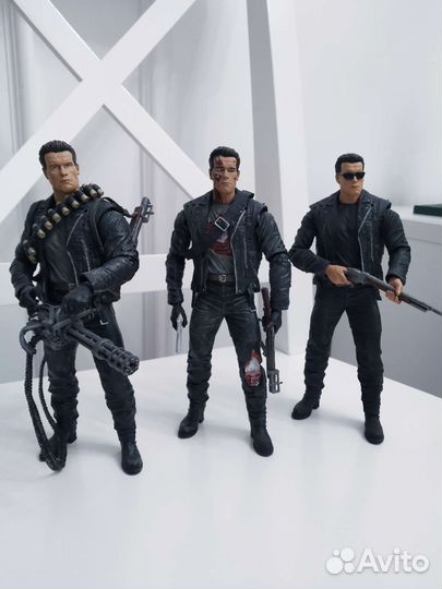 Фигурка Терминатора Т-800