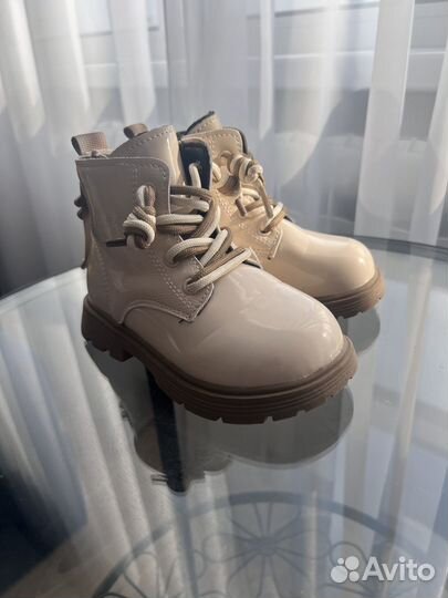 Ботинки демисезонныеддя девочки 25