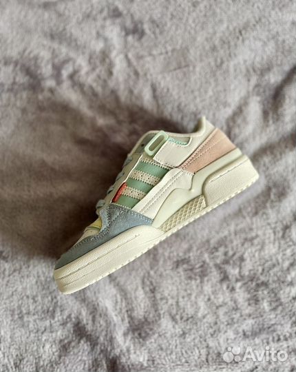 Кроссовки Adidas forum low