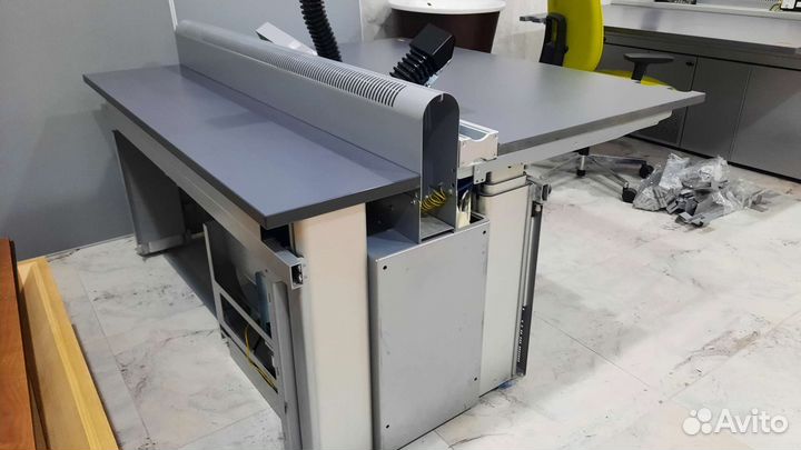 Стол, верстак Англия