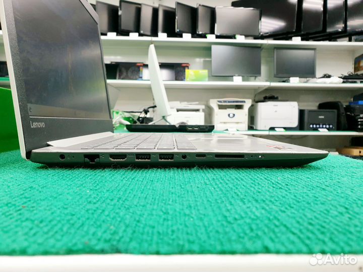 Ноутбук Lenovo Ryzen 3 видео 2GB SSD