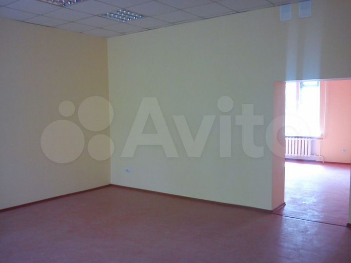 Торговая площадь, 35 м²