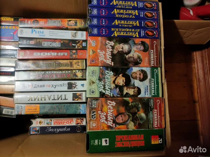 Коллекция видеокассет