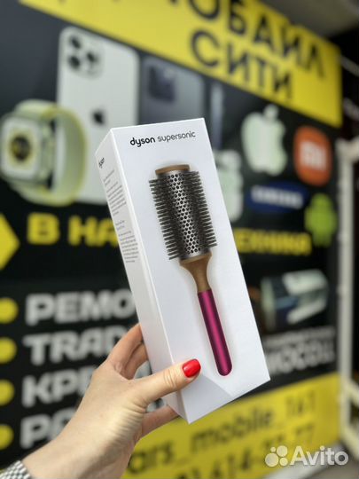 Круглая расческа брашинг Dyson (диаметр 35 мм)