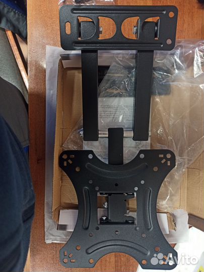 Кронштейн для телевизора