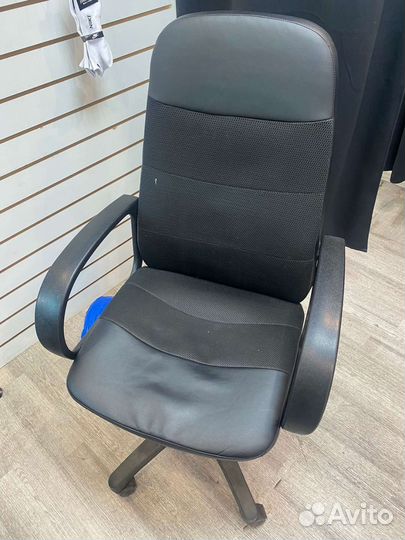 Офисное кресло бу