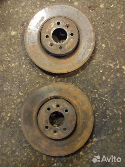 Рено Сценик 2-передний тормозной диск