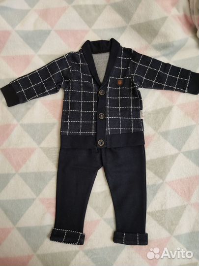 Нарядный костюм для мальчика 80