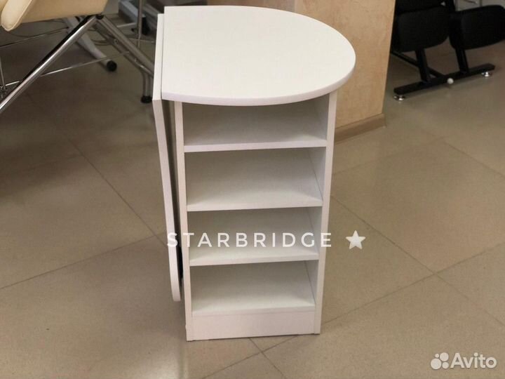 Стол маникюрный складной