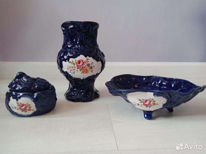 Вазы, чайник